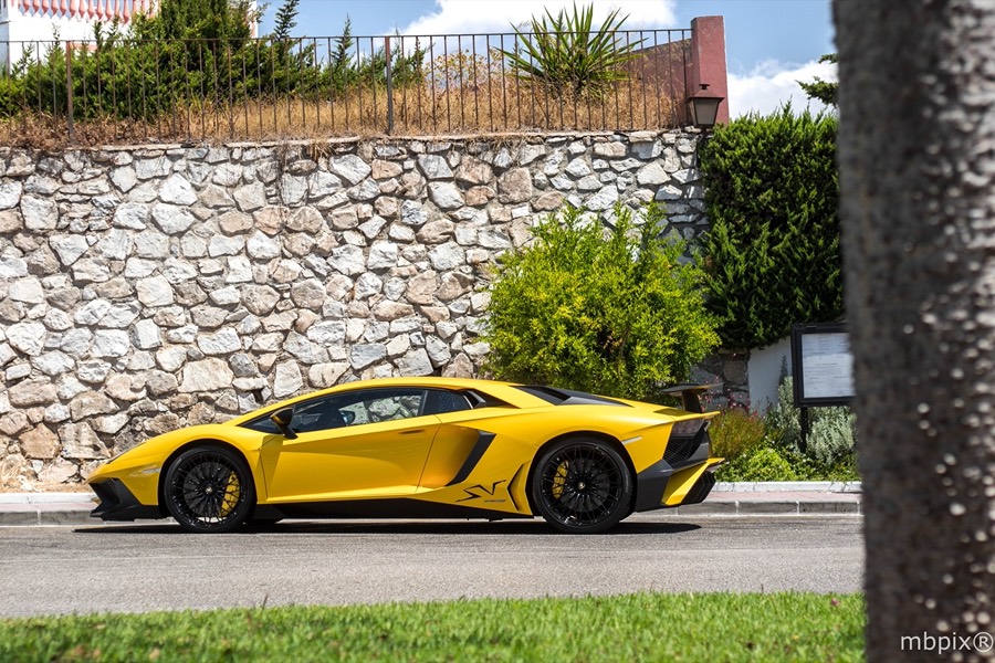 Lamborghini Aventador SV