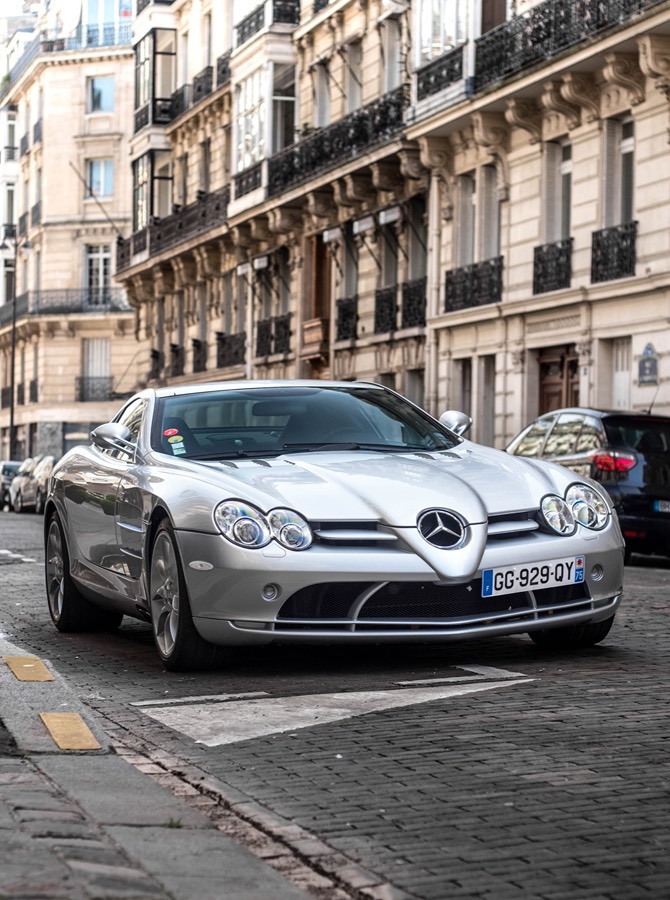 McLaren SLR