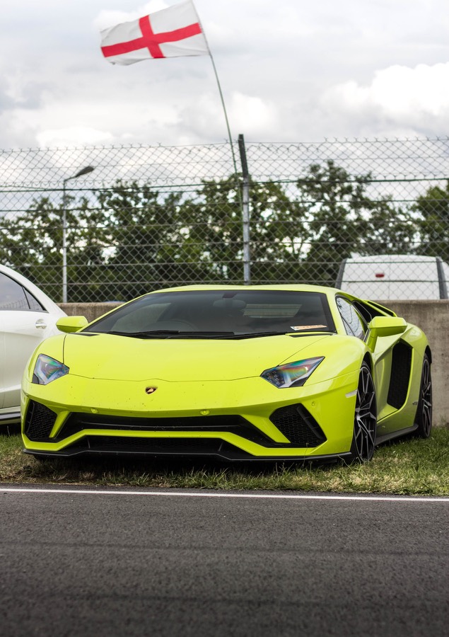Lamborghini Aventador S