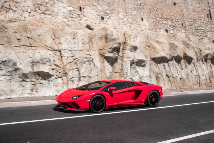 Lamborghini Aventador S